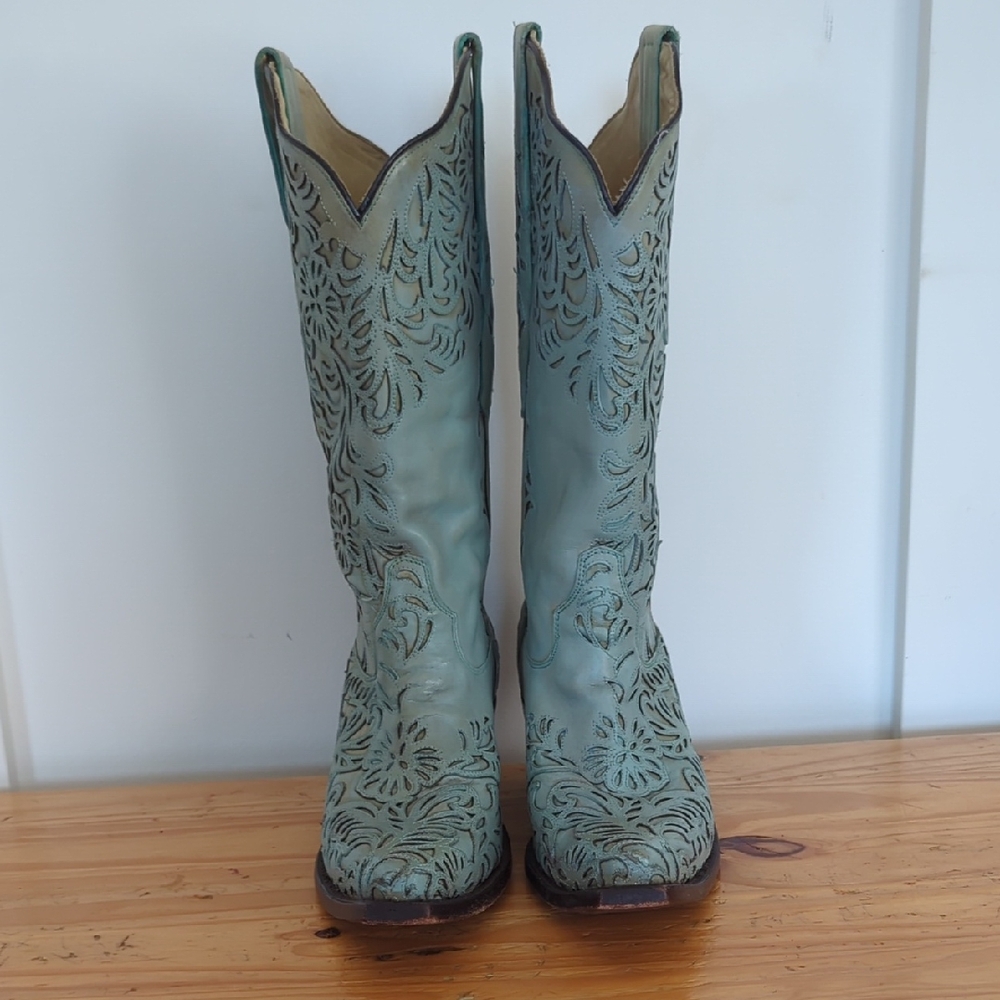 Women's Faded Blue Western Boots